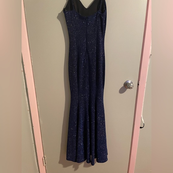Grade/prom dress - Picture 2 of 4